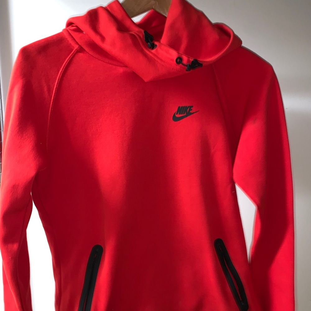 nike turtle crewneck